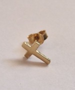 Złoty kolczyk pr.585 krzyżyk , krzyż, sztyft, waga 0.3 gram.