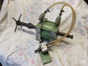 Posuw liniowy pneumatyczny docisk siłownik hydrauliczny śruba Tr30x6 Prema 