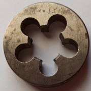 Narzynka prawa M18x0,75 prawoskrętna