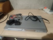 Odtwarzacz DVD Phillips + kable i pilot 