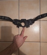 PRZELACZNIK ZESPOLONY SORENTO III PAJAK 2014- 93403-C5960 EUROPA