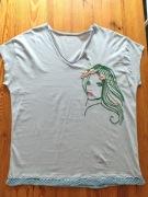 Haftowana ręcznie bluzka