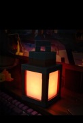 Kolekcjonerska lampka nocna w kształcie latarni z gry Minecraft