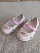 Crocs balerinki dziewczęce C7 23/24 z kokardką 