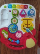 Mała tablica manipulacyjna gra wydaje dźwięki na baterie 