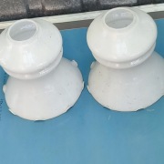 Dwa klosze do lampy 