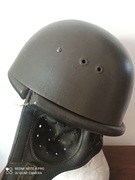 Hełm spadochronowy wz. 63 z siatką. 