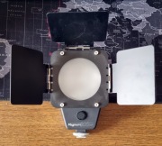 Lampa studyjna Hama Magnum 300 zoom