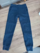 Sway spodnie dresowe r.10 146/152