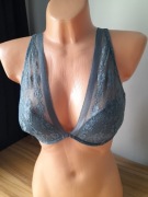 Biustonosz Intimissimi 85C koronka 