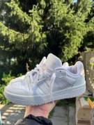 Buty sneakersy Adidas Hoops (Rozmiar 36 2/3)