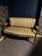 Sprzedam stylową kanapę