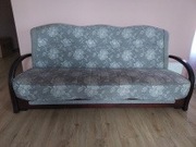 Kanapa-wersalka w bardzo dobrym stanie +2 fotele gratis