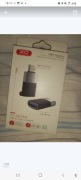 Adapter USB A żenski/USB typu C męski.