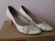 TOPSHOP SZPILKI ECRU ROZM. 36