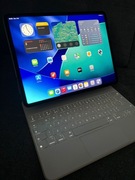 Apple iPad Pro 12,9" 2021 5th Gen 256 GB szary + Magic Keyboard + 7 in1 HUB