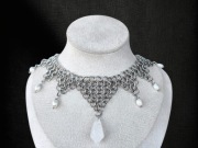Choker chainmaille z perłami i kwarcem górskim, elficki fairycore