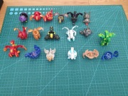 Figurki Bakugan + karty