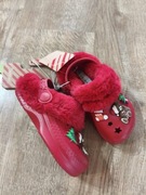 Świąteczne klapki dziecięce z futerkiem