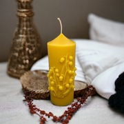 Świeca woskowa z wosku pszczelego konwalia