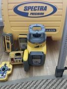 Niwelator spctra Ul 633