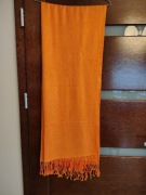 Duży szal 175x 85 cm 