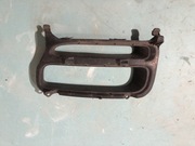 Kratka maskownica prawa zderzaka avensis t25