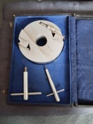 Uchwyt tokarski / głowica frezarki do drewna z nożami Ducuroir 