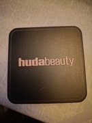 Puder mineralny HUDA BEAUTY 