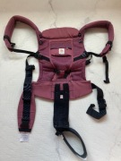 Nosidełko dla niemowlaka Ergobaby 3,2-20 kg