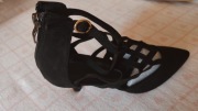 Damskie buty czarne na szpilkach 