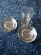 Szklanki z podstawkami 12 sztuk 