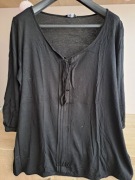 Bluzka F&F czarna że sznurkiem 