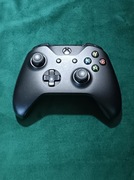 Pad Xbox One 1708 czarny oryginalny Microsoft kontroler 