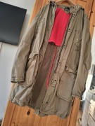 Kurtka wiatrówka Tommy Hilfiger.