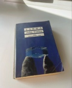 Larwa John Fowles