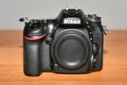 Lustrzanka Nikon D7200 korpus + obiektyw Nikon DX 18-105