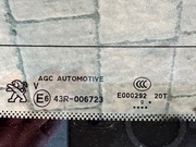 Szyba klapy bagażnika tył do Peugeot 3008 II.