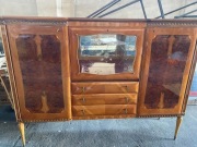 Włoska komódka z lat 60 XX wieku