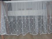 Firanka z haftem 7,4m