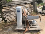 Piła kolumnowa F.O.M.A do cięcia kamienia