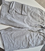 Spodenki sportowe Reserved 152