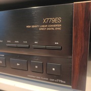 Odtwarzacz CD Sony CDP-X779 ES