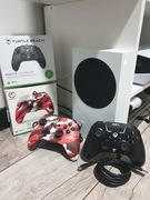 Xbox Series S 4K SSD + 2 przewodowe pady