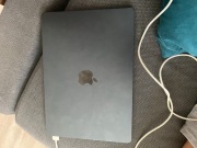 Macbook air m2 stan dobry