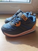 Adidasy buty sportowe chłopięce 14,5 cm r 22 rzepy