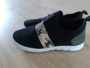 Buty sportowe damskie w ielanym stanie roz. 39
