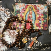 Różaniec z Guadalupe Meksyk +etui na zamek 