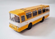 AUTOSAN H9-03 KULTOWE AUTOBUSY PRL-U 1/72