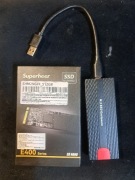 Dysk m2 ngff 512 gb ssd w obudowie z przejściówką do telefonu.